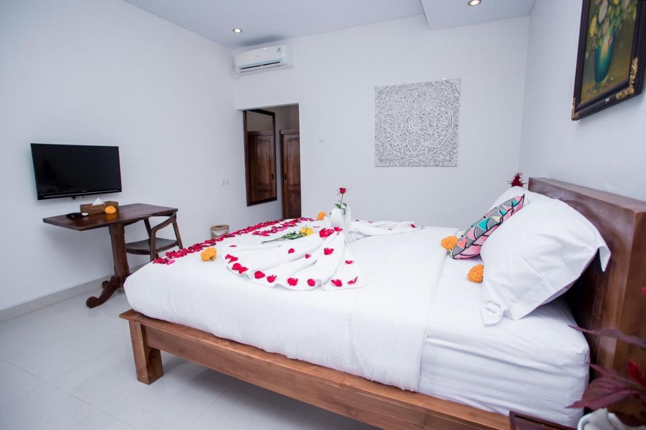 Villa Popolan And Guest House Ubud Exterior foto